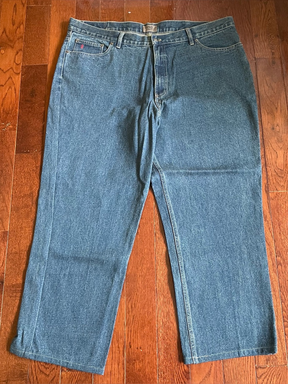 Izod relaxed fit jeans